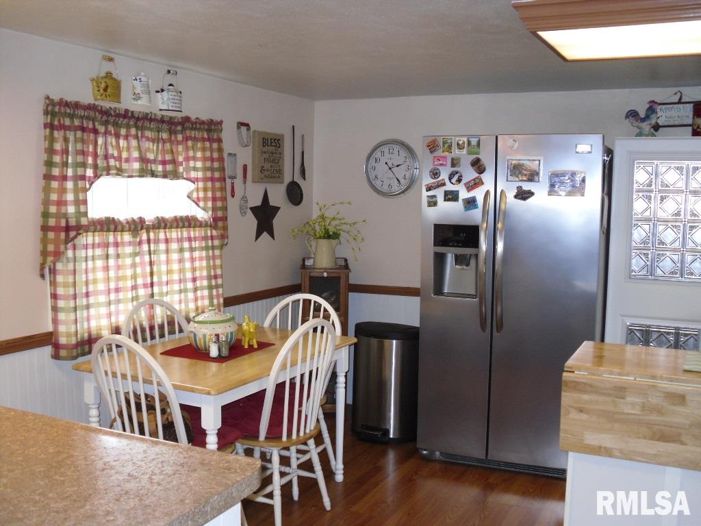 301 Camp Street Iuka, IL 62849 - Photo 12 of 34 Gallery Image 12
