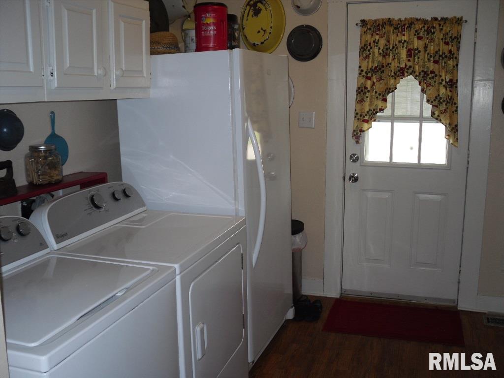 301 Camp Street Iuka, IL 62849 - Photo 23 of 34 Gallery Image 23