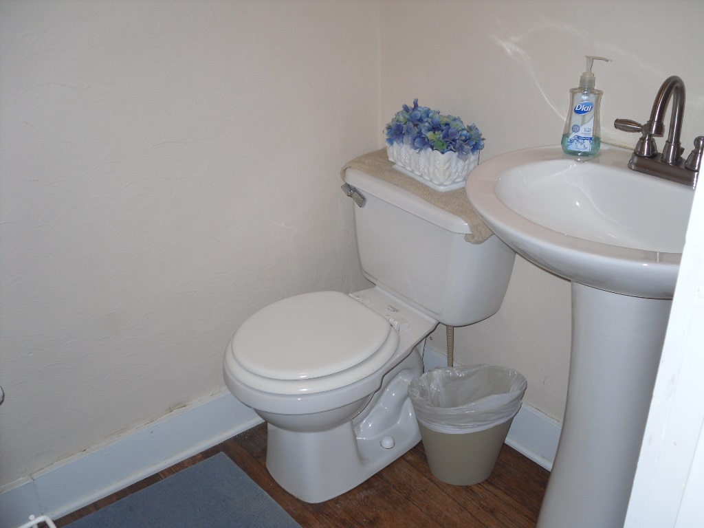 301 Camp Street Iuka, IL 62849 - Photo 28 of 34 Gallery Image 28