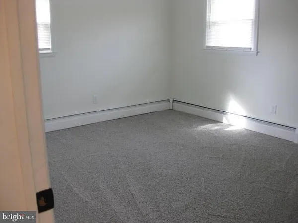 $319,000 | 2840 3rd Avenue, Marcus Hook, PA 19061