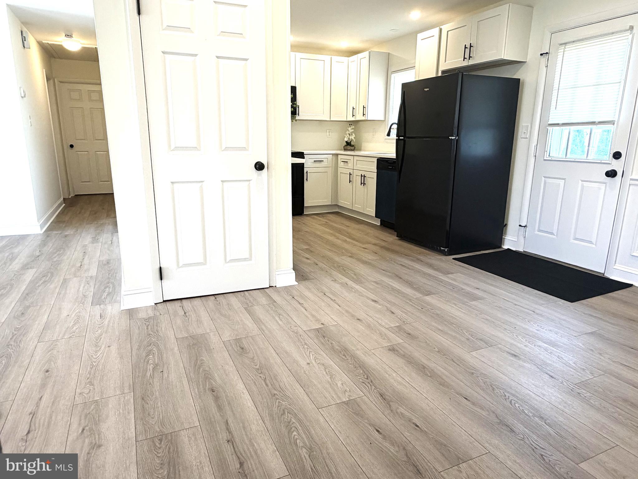 2840 3rd Avenue Upper Chichester, PA 19061 - Photo 4 of 17 Kitchen/Dining Area