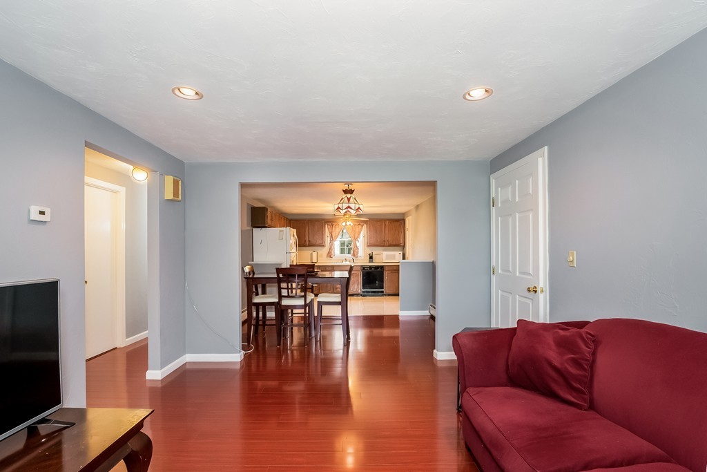 4 Ramsdell Avenue, Unit 5 Boston, MA 02131 - Photo 4 of 28 Gallery Image 4