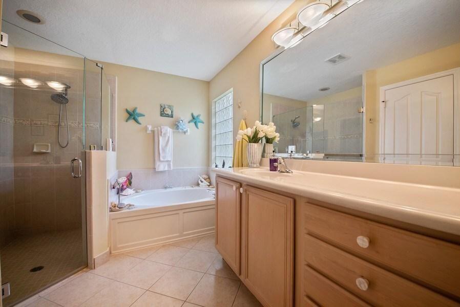 12190 Roma Road Boynton Beach, FL 33437 - Photo 8 of 19 Master Bathroom