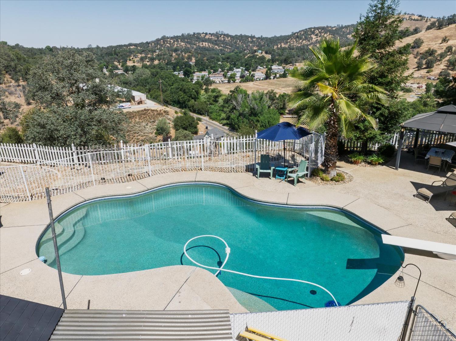 46455 Konklin Road Coarsegold, CA 93614 - Photo 2 of 47