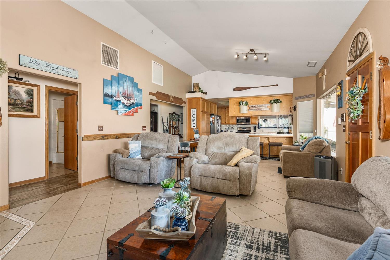 46455 Konklin Road Coarsegold, CA 93614 - Photo 9 of 47