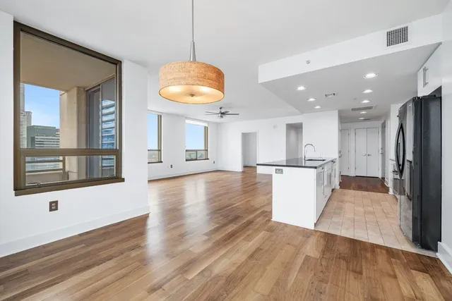 a view of a large building