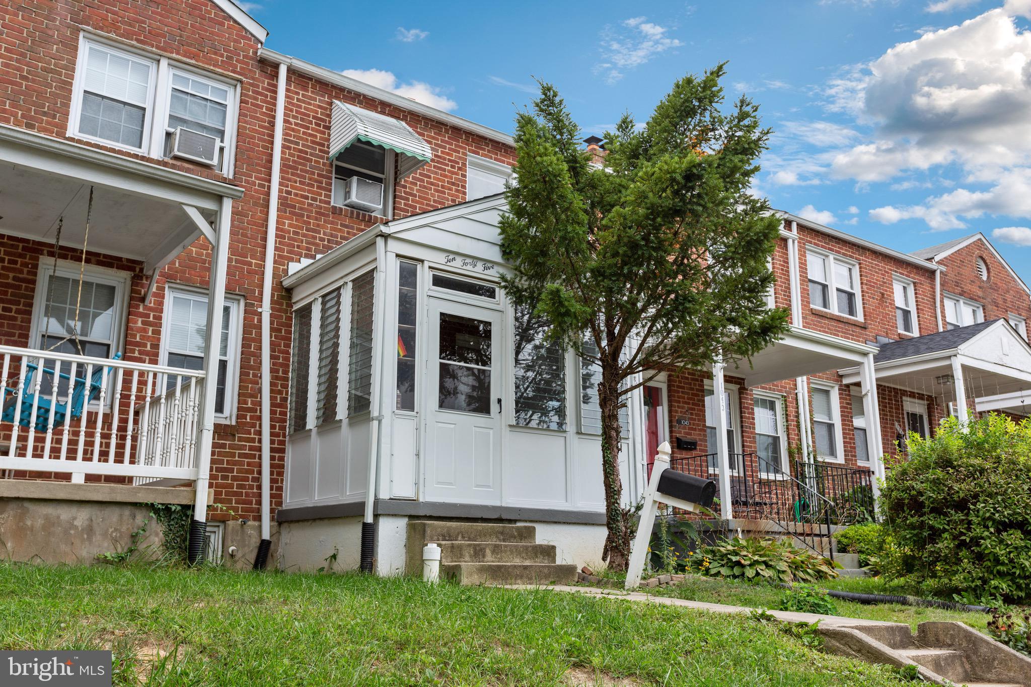 1045 Elm Road Baltimore, MD 21227 - Photo 1 of 17