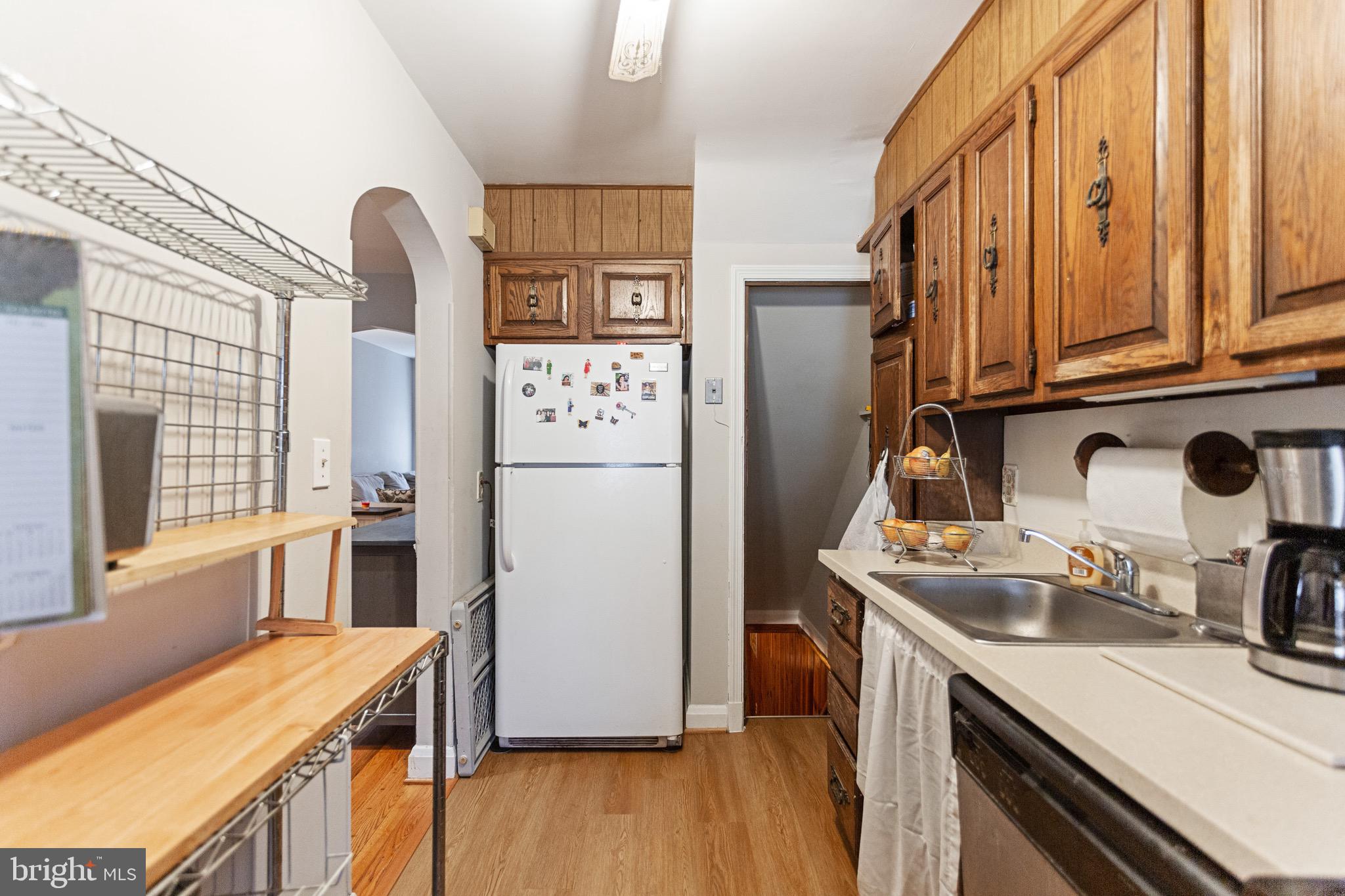 1045 Elm Road Baltimore, MD 21227 - Photo 10 of 17
