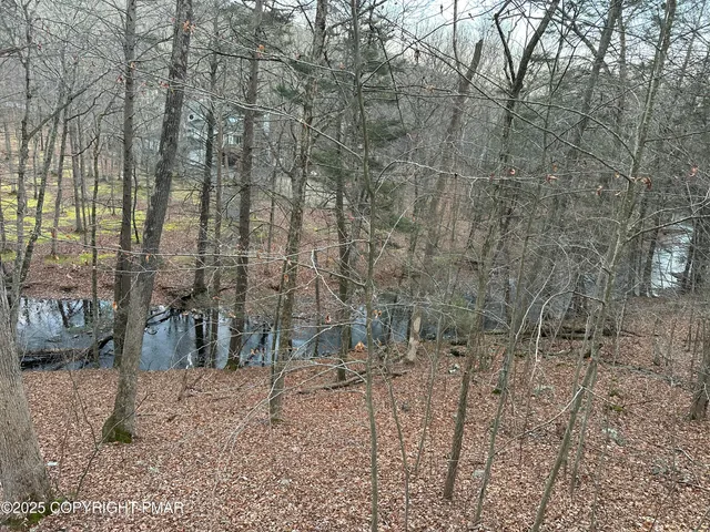 $2,000 | 5880 Decker Road, Bushkill, PA 18324