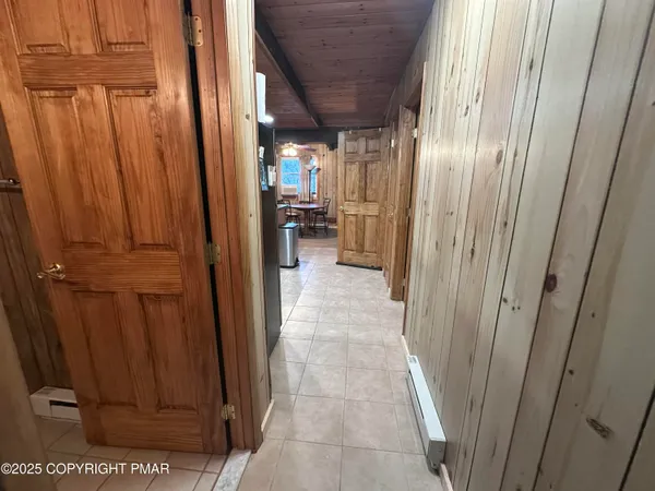 $1,850 | 5880 Decker Road, Bushkill, PA 18324