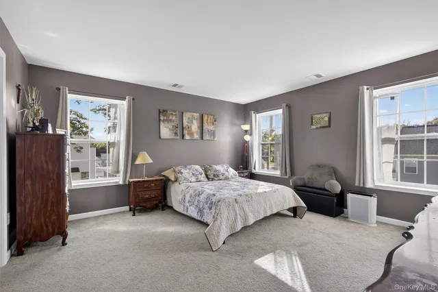 $635,000 | 202 Ridgeline Drive, Poughkeepsie, NY 12603