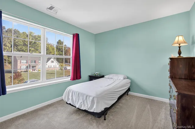 $635,000 | 202 Ridgeline Drive, Poughkeepsie, NY 12603