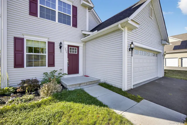 $635,000 | 202 Ridgeline Drive, Poughkeepsie, NY 12603