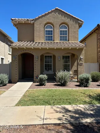 $2,200 | 3863 East Sabra Lane, Gilbert, AZ 85296