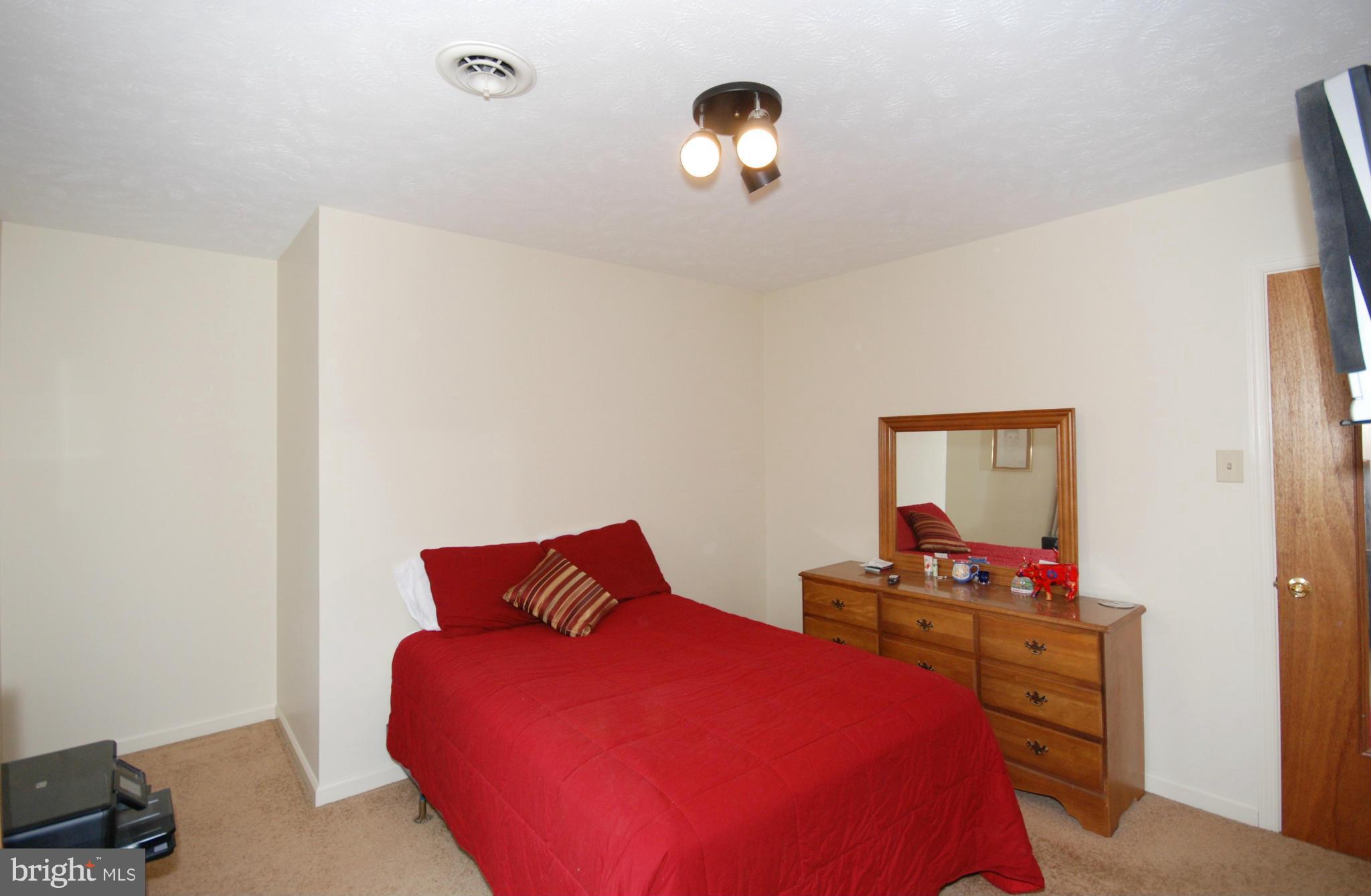4472 Remount Road Front Royal, VA 22630 - Photo 24 of 28 Bedroom