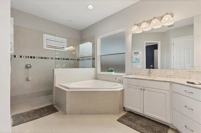 $1,300,000 | 6261 Champions Row Street, Bradenton, FL 34210