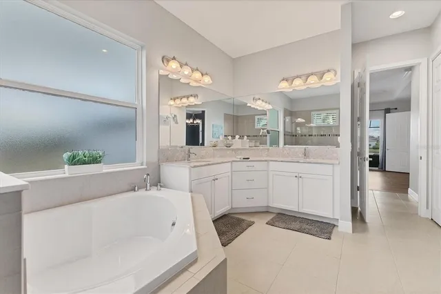 $1,300,000 | 6261 Champions Row Street, Bradenton, FL 34210