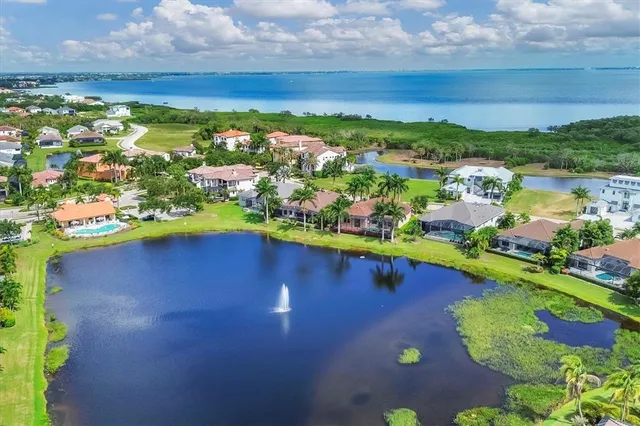 $1,300,000 | 6261 Champions Row Street, Bradenton, FL 34210
