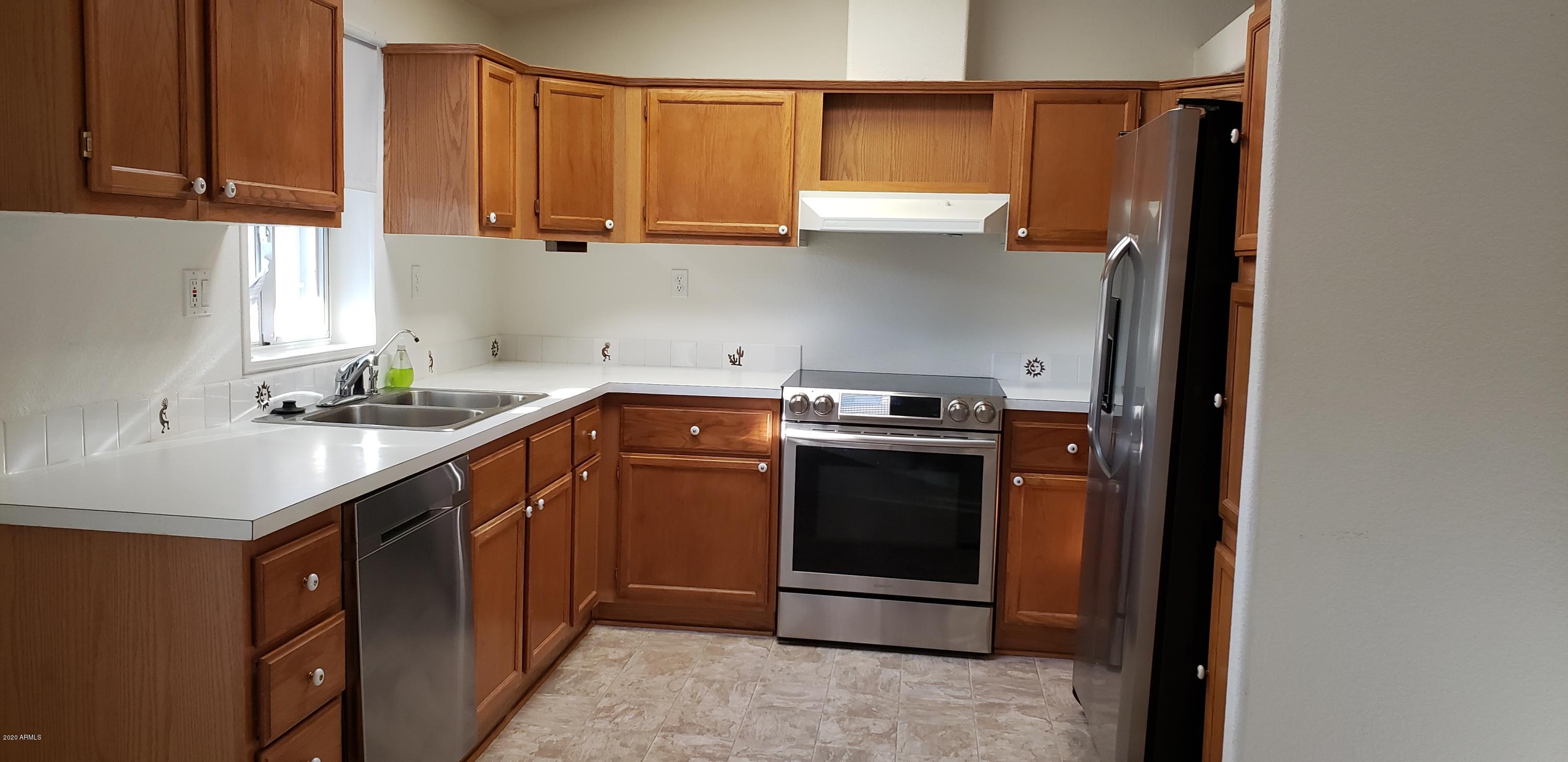 3355 South Cortez Road, Unit 9 Apache Junction, AZ 85119 - Photo 3 of 27 kitchen