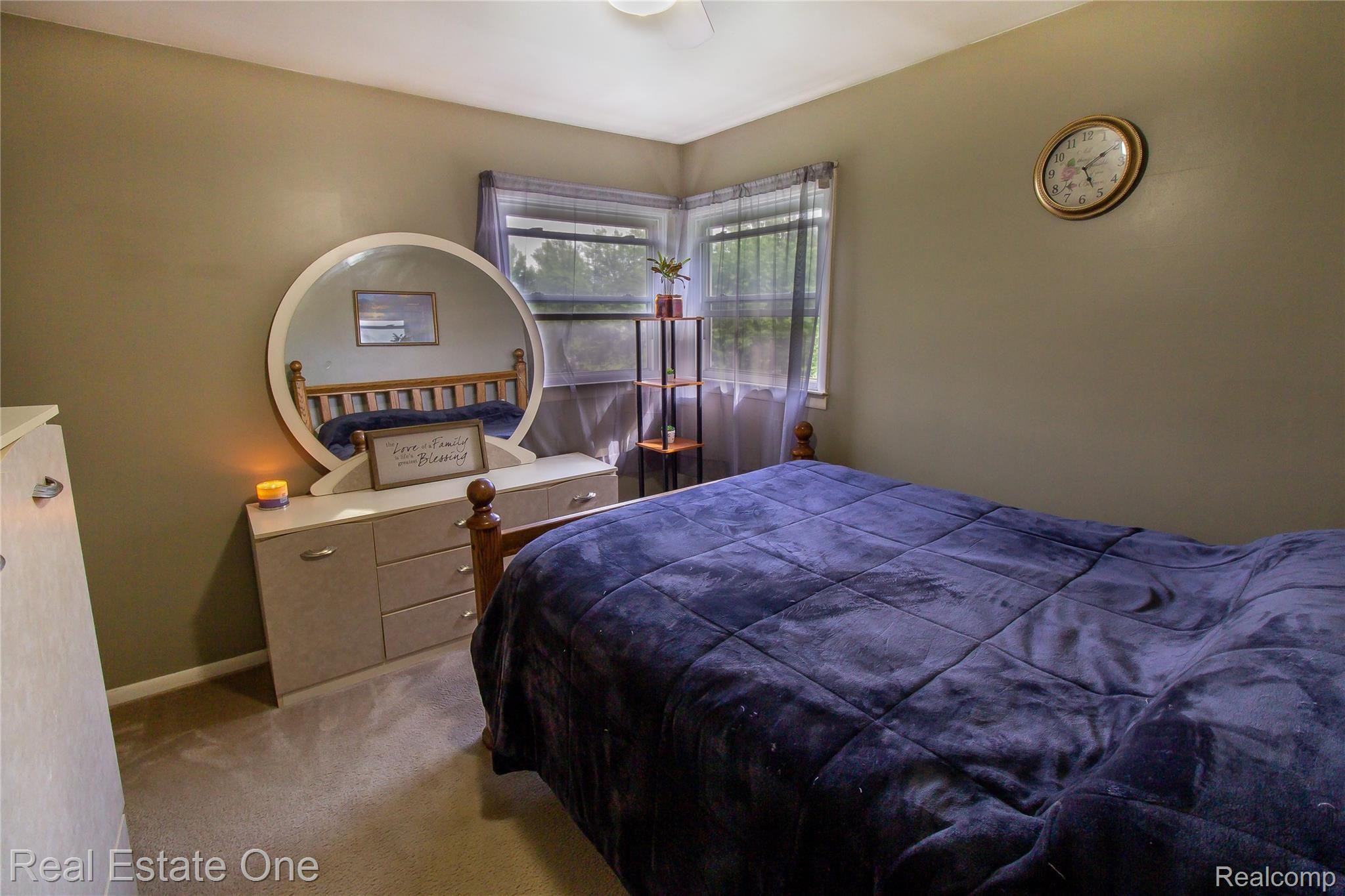 3255 Ludwig Road Oxford, MI 48371 - Photo 16 of 22 Ludwig-bedroom.jpg