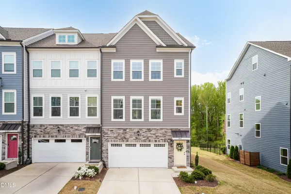 $530,000 | 2051 Eva Pearl Drive, Apex, NC 27502