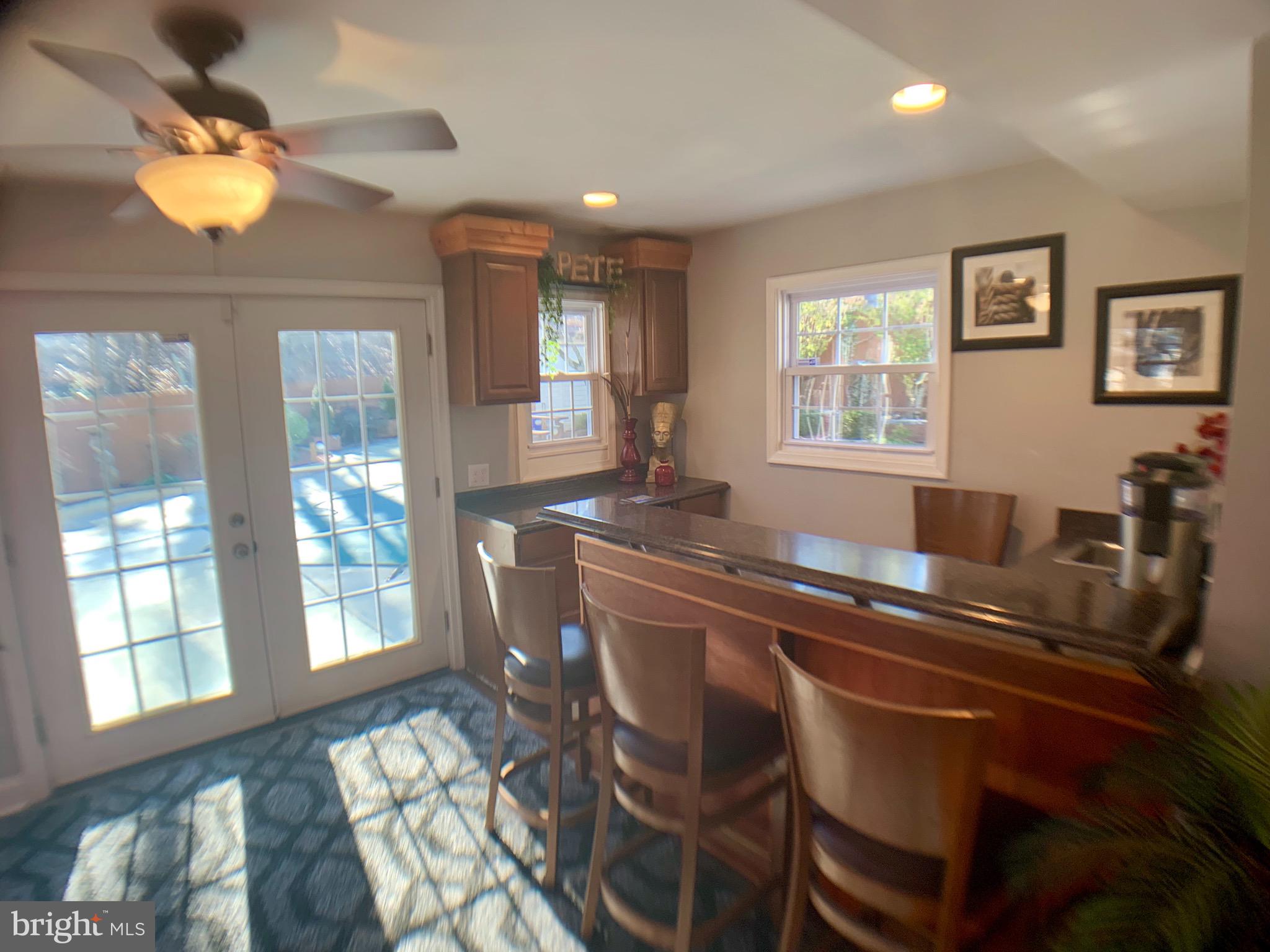 4639 Hawksbury Road Baltimore, MD 21208 - Photo 31 of 51 Bar!