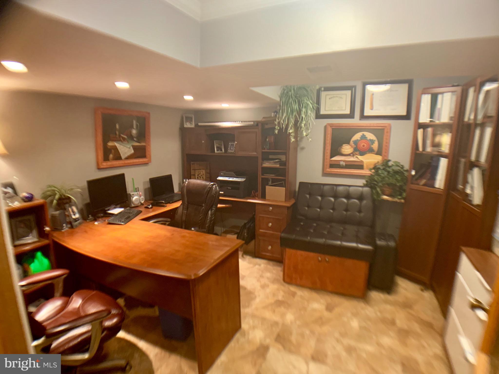 4639 Hawksbury Road Baltimore, MD 21208 - Photo 36 of 51 Office!