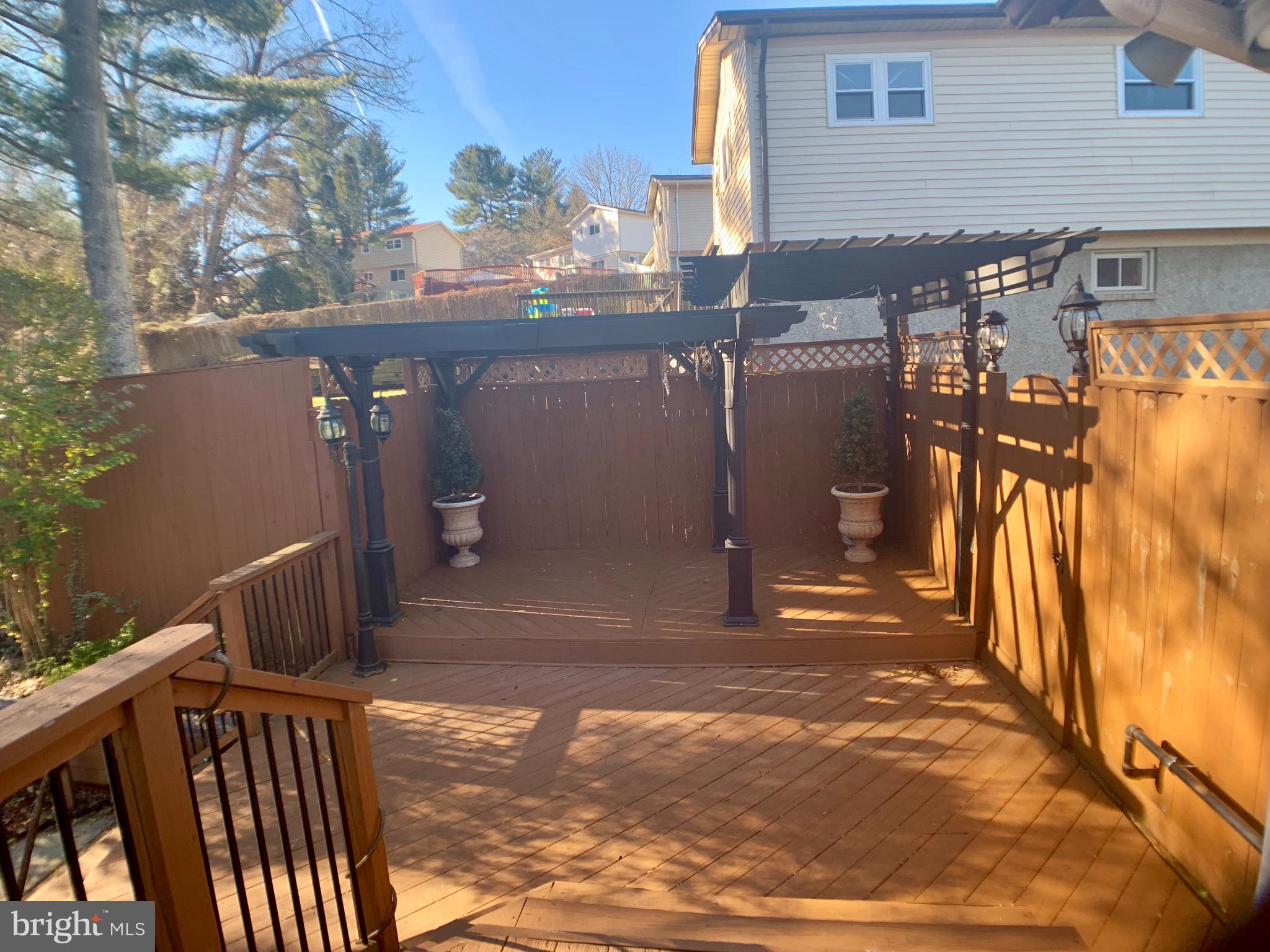 4639 Hawksbury Road Baltimore, MD 21208 - Photo 41 of 51 Double Deck