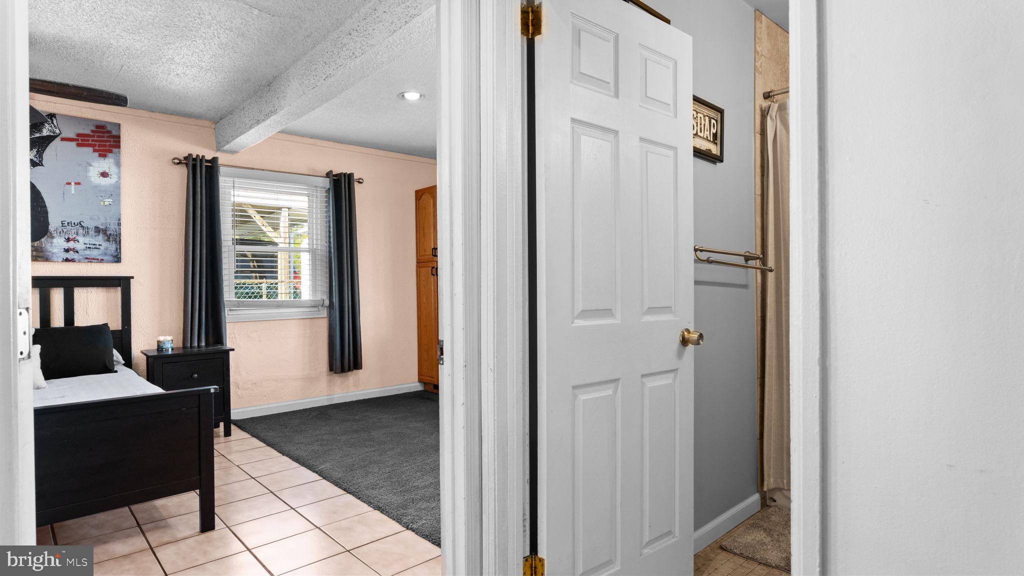 9214 Andover Road Philadelphia, PA 19114 - Photo 25 of 44 Gallery Image 25