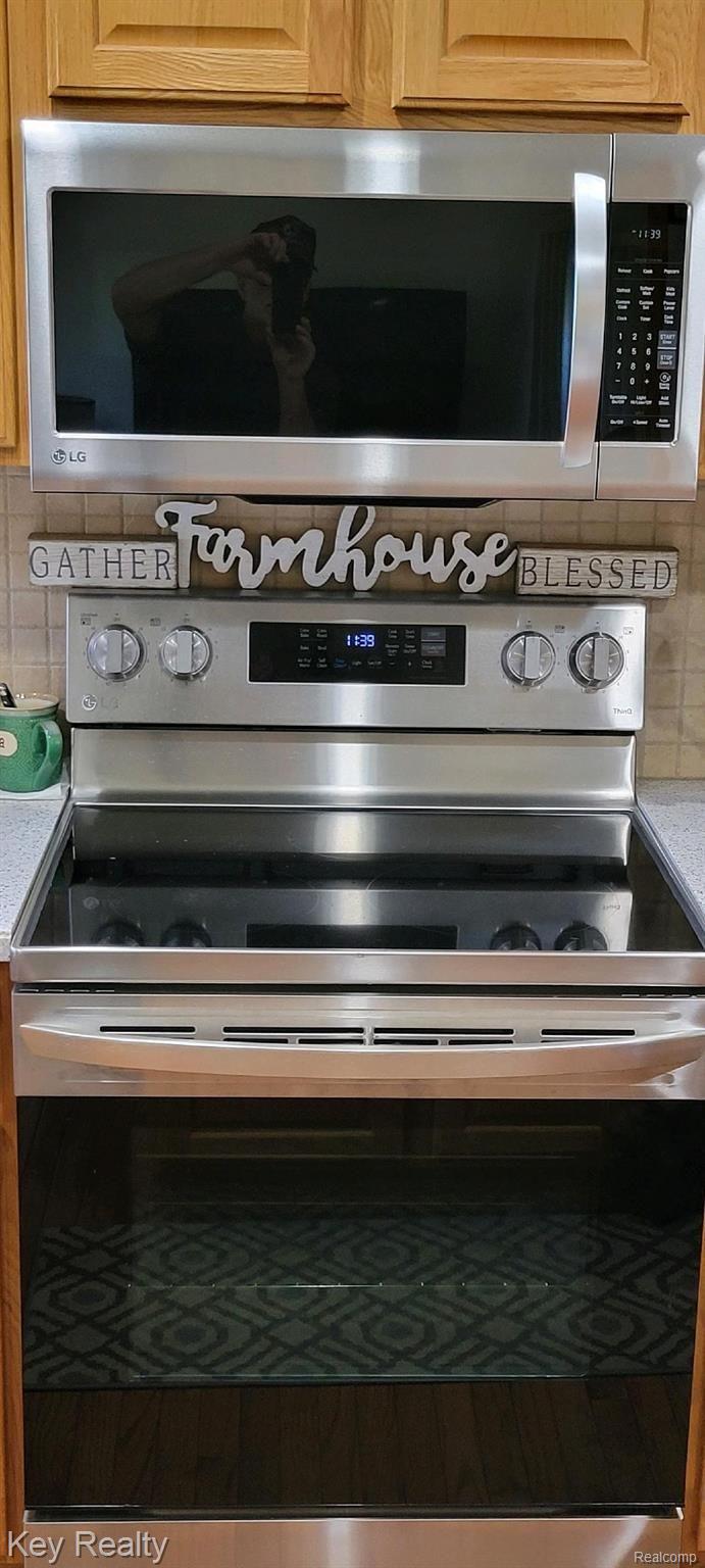 2020 Samaria Road Temperance, MI 48182 - Photo 33 of 70 thumbnail (2).jpg