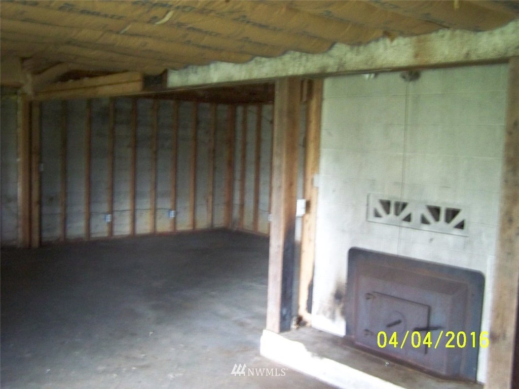 4080 Wishkah Road Aberdeen, WA 98520 - Photo 5 of 15 Gallery Image 5