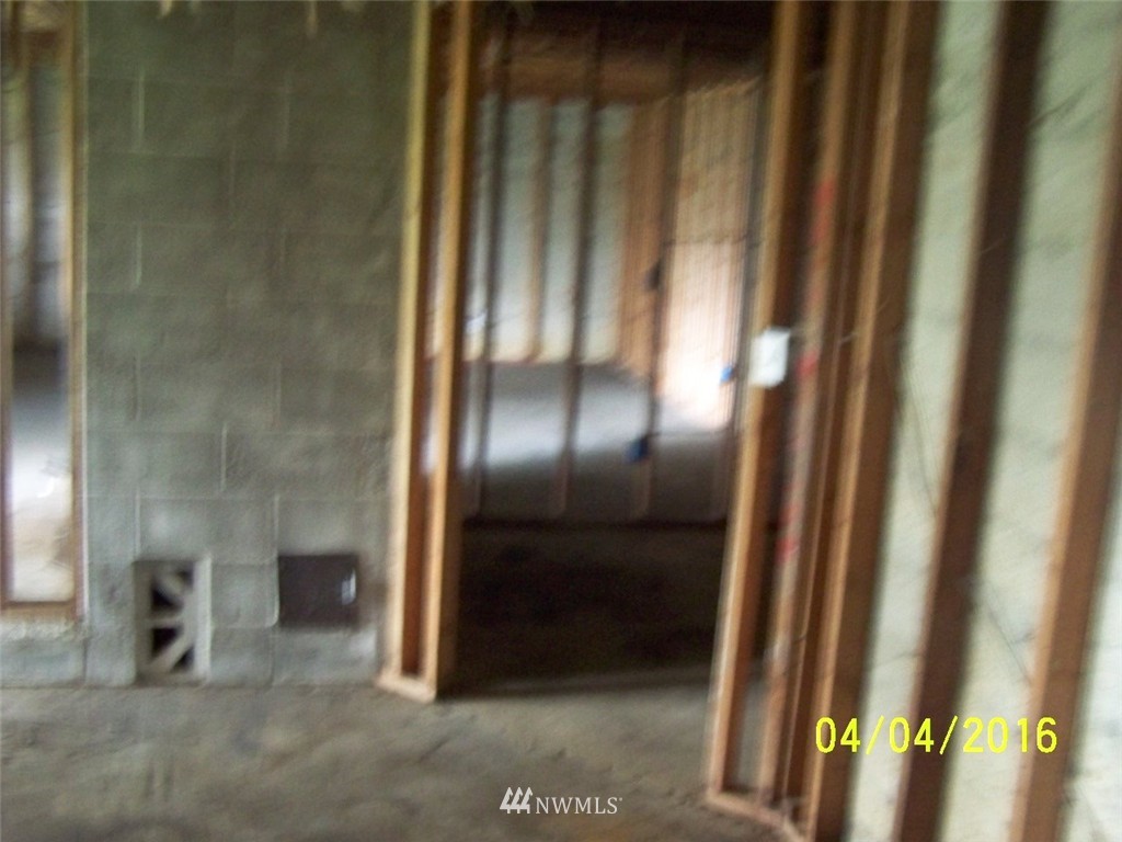 4080 Wishkah Road Aberdeen, WA 98520 - Photo 7 of 15 Gallery Image 7