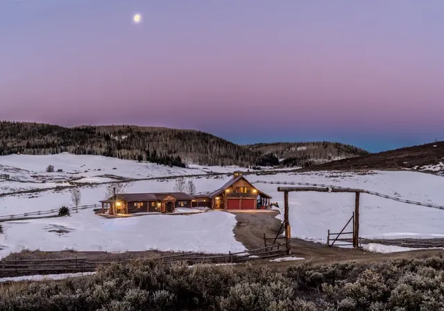 a view of a basketball court