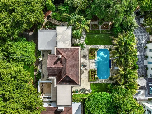 $5,950,000 | 1004 Cotorro Avenue, Coral Gables, FL 33146