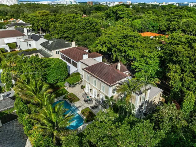 $5,950,000 | 1004 Cotorro Avenue, Coral Gables, FL 33146