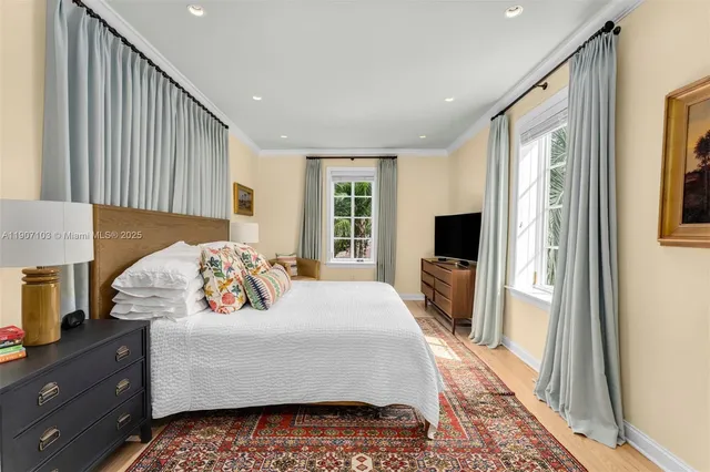 $5,950,000 | 1004 Cotorro Avenue, Coral Gables, FL 33146