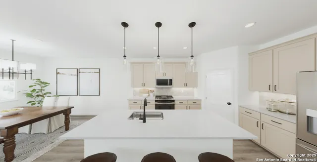 $379,990 | 183 Peeps Court, Adkins, TX 78101