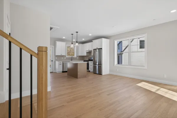 $825,000 | 144 Owls Nest Road, Portland, ME 04102