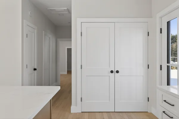 $825,000 | 144 Owls Nest Road, Portland, ME 04102