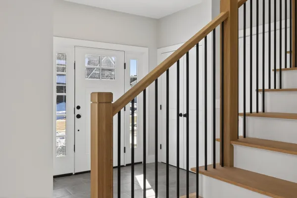 $825,000 | 144 Owls Nest Road, Portland, ME 04102