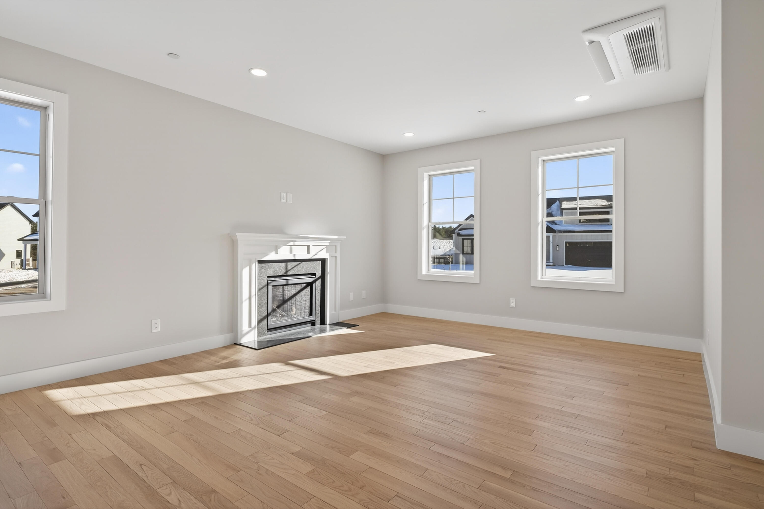 144 Owls Nest Road Portland, ME 04102 - Photo 6 of 36 116_144 Owls Nest Rd, Portland_MorneauSt