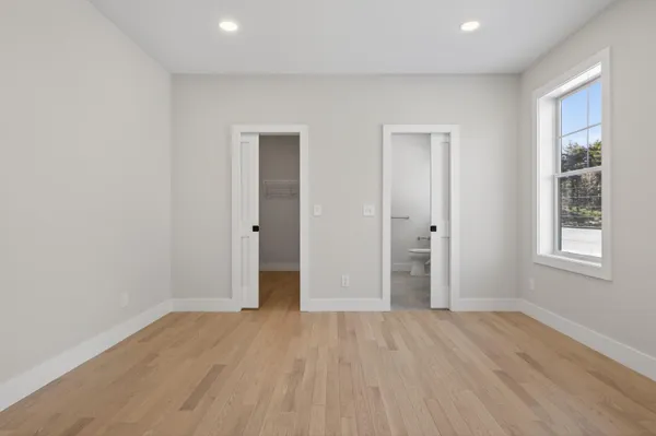$825,000 | 144 Owls Nest Road, Portland, ME 04102