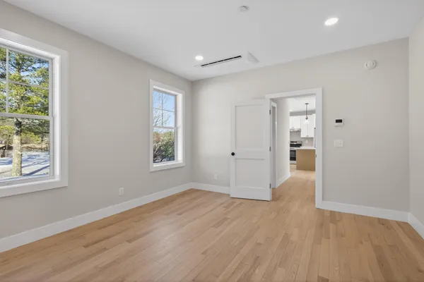 $825,000 | 144 Owls Nest Road, Portland, ME 04102