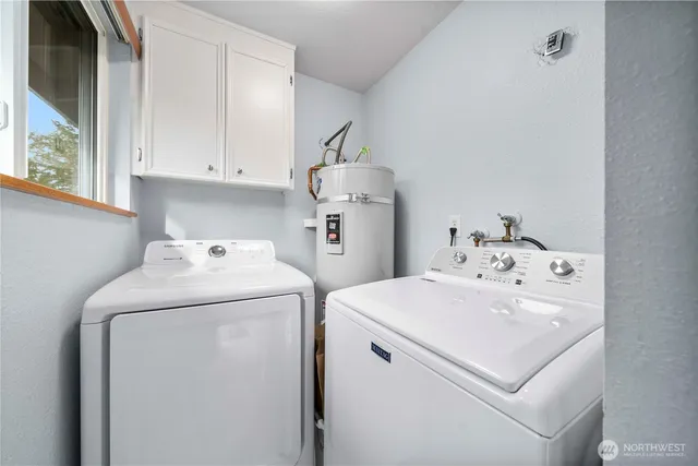 $290,000 | 8323 Cirque Drive West, Unit 4, University Place, WA 98467