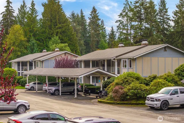 $290,000 | 8323 Cirque Drive West, Unit 4, University Place, WA 98467