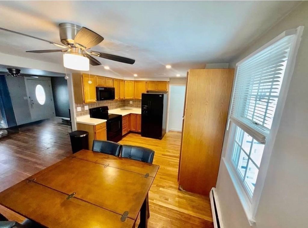 18 Dana Road Peabody, MA 01960 - Photo 11 of 28