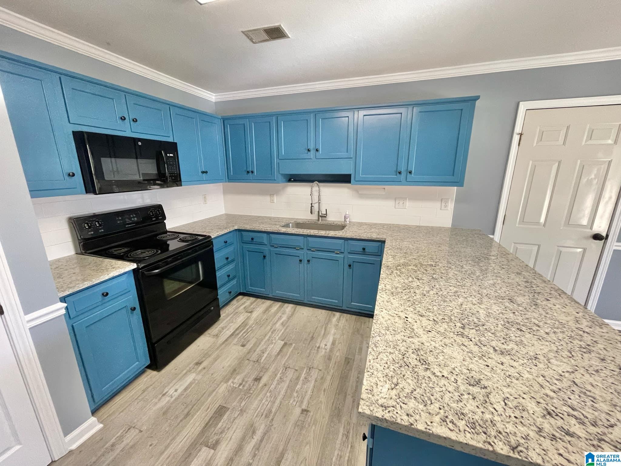 109 Spring Street Calera, AL 35040 - Photo 11 of 28