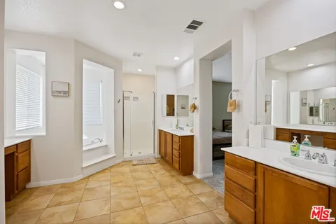 $1,149,999 | 4375 West Ave M 11, Quartz Hill, CA 93536