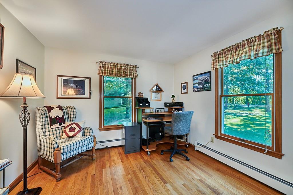 56 Pomeroy Meadow Road Southampton, MA 01073 - Photo 15 of 39