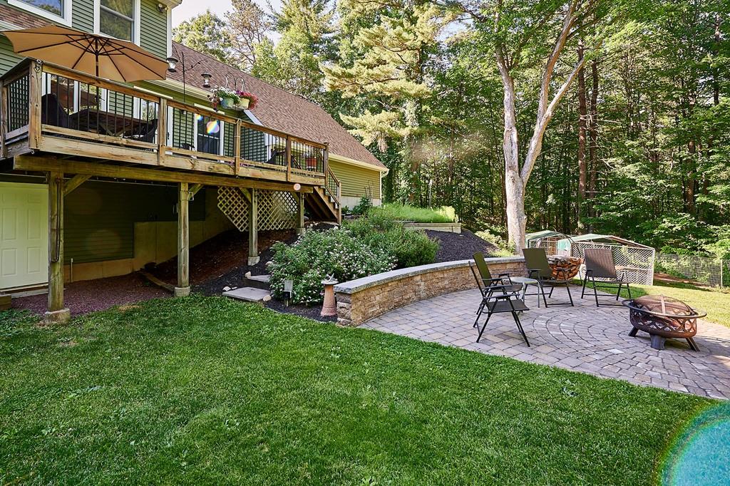 56 Pomeroy Meadow Road Southampton, MA 01073 - Photo 29 of 39